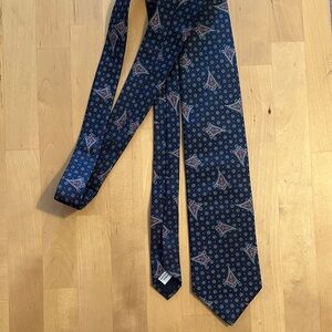 Gant silk Navy and Red Patterned Men's Tie